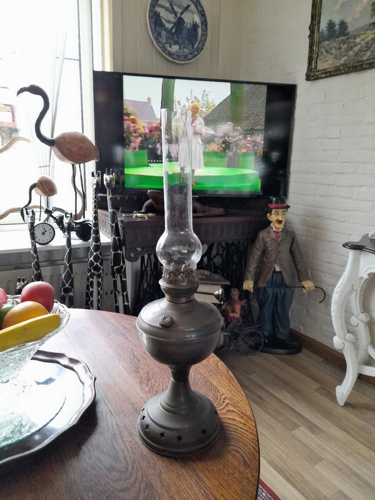 Petroleum.lampje, Ophalen