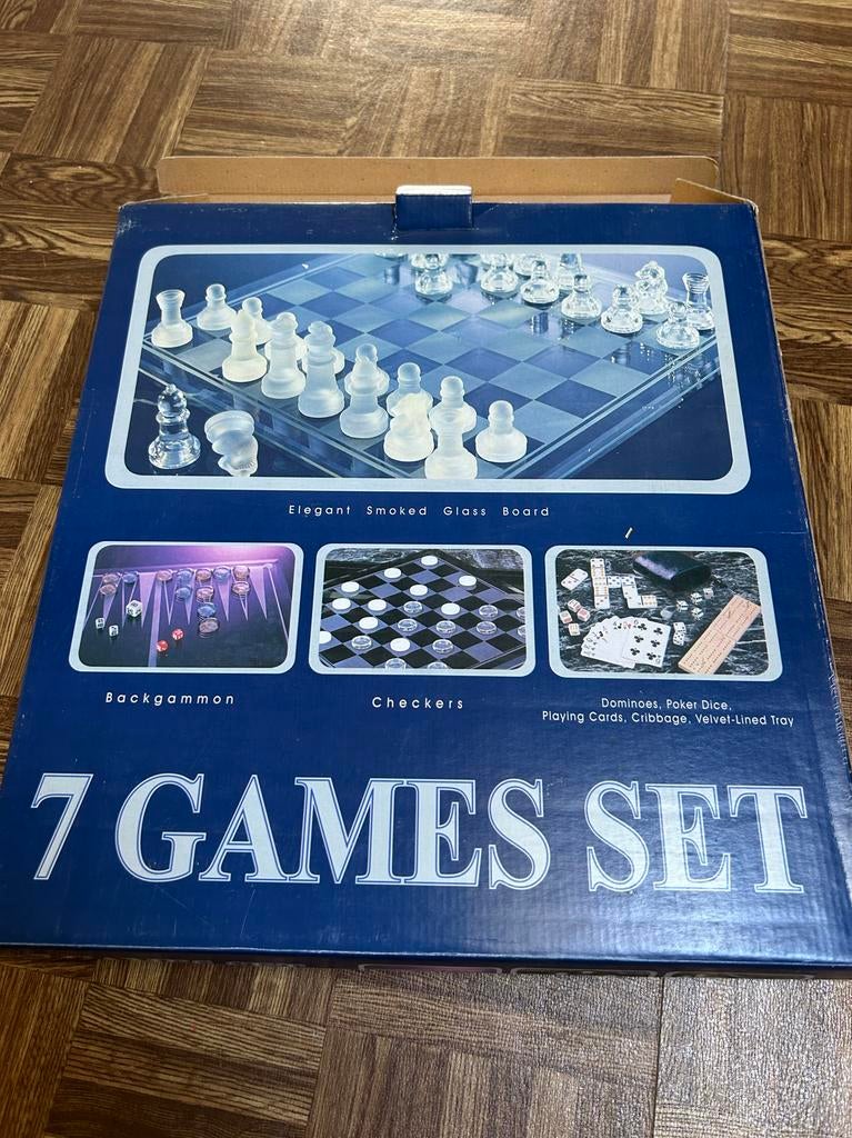 7 Games Set van glas, Ophalen, Zo goed als nieuw