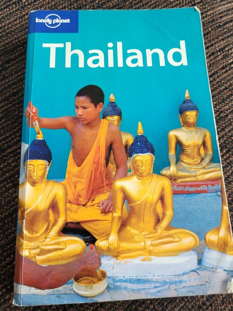 Thailand lonely planet lp bangkok chiang mai koh samet krabi, Lonely Planet, Ophalen of Verzenden, Zo goed als nieuw, Reisgids of -boek