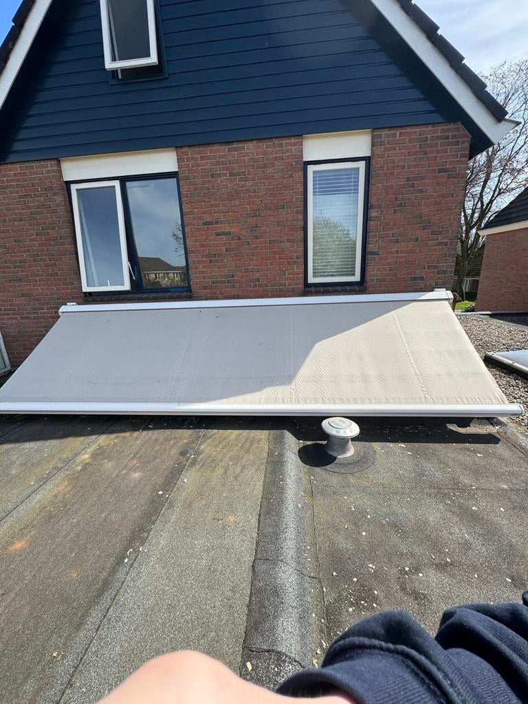 Elektrisch zonnenscherm, Tuin en Terras, Zonneschermen, Ophalen, Gebruikt, Elektrisch, 150 tot 300 cm