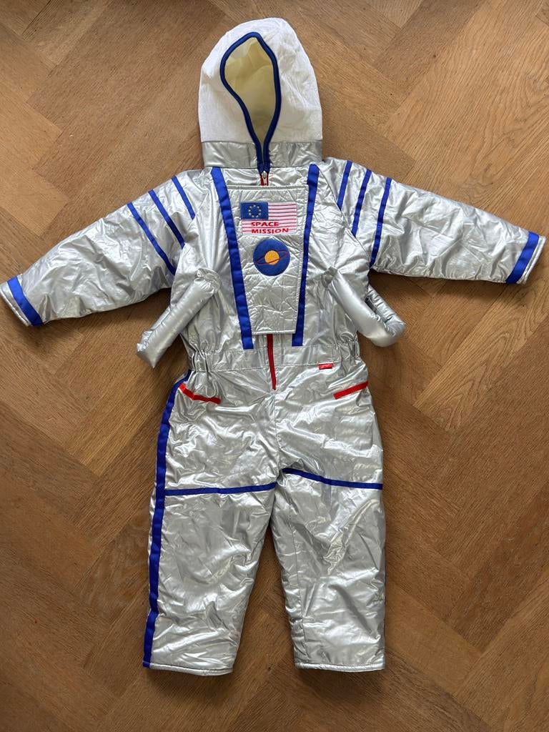 Nog zo goed als nieuw astronauten pak 110-122, Ophalen, Zo goed als nieuw, 110 t/m 116, Jongen of Meisje