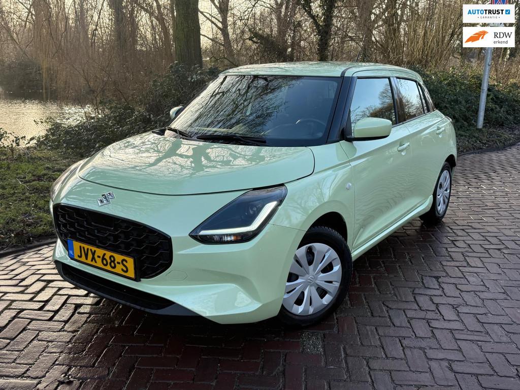 Suzuki SWIFT 1.2 Comfort Smart Hybrid 6 X Suzuki SWIFT 1Eig., Auto's, Suzuki, Voorwielaandrijving, 83 pk, Stof, USB