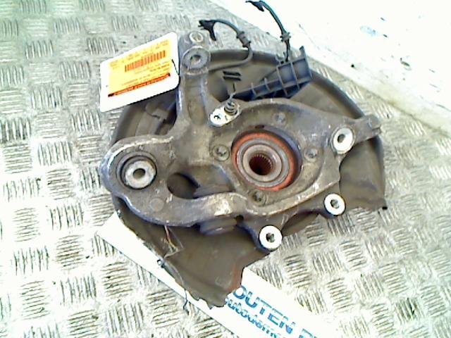 Fusee Rechts Achter Mercedes-Benz E (C207) (2009-01/2013-12), Gebruikt, Mercedes-Benz AG, Mercedes-Benz, Mercedesstraße 120, Stuttgart 70372, , Duitsland