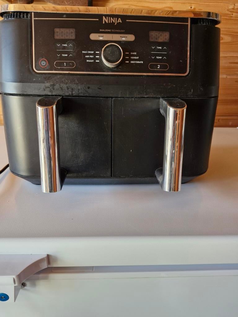 Ninja Foodi Dual Zone Airfryer - Dubbele Airfryer, Witgoed en Apparatuur, Airfryers, Ophalen, Gebruikt, Airfryer XXL, 1500 gram of meer