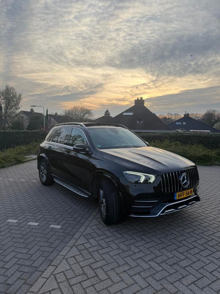 Mercedes-Benz GLE 350 e 4MATIC 333pk 9G-TRONIC 2021 Zwart, Auto's, Euro 6, 4 cilinders, GLE, Zwart