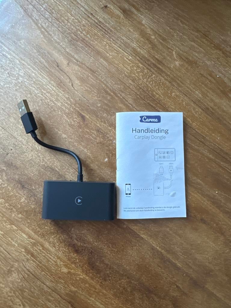 Carme Carplay Dongle - Draadloze Apple Carplay Adapter, Auto diversen, Auto-accessoires, Ophalen of Verzenden, Zo goed als nieuw