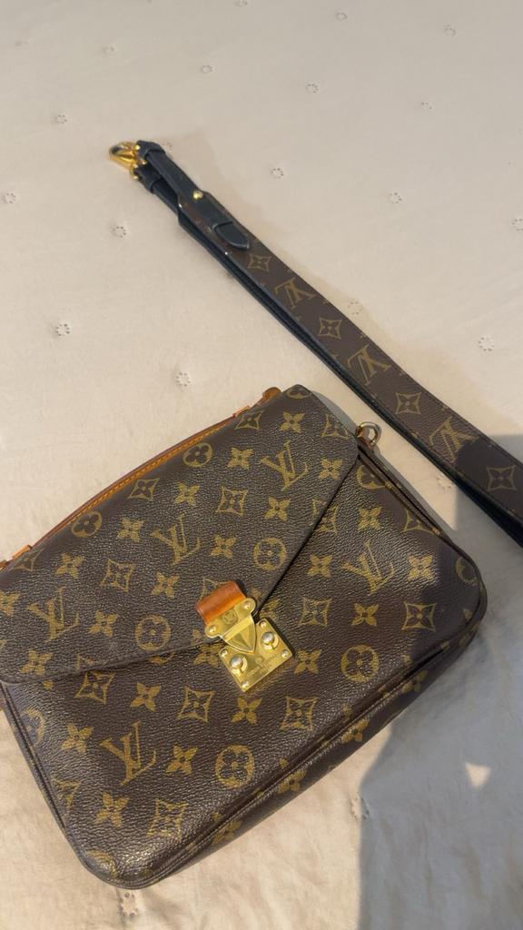 Louis Vuitton Monogram Tas met Extra Riem, Ophalen of Verzenden, Zo goed als nieuw, Bruin, Handtas