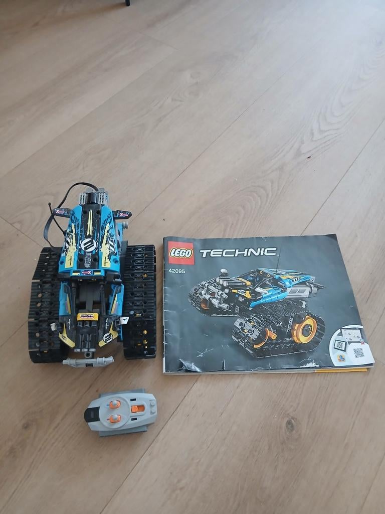 LEGO Technic 42095 RC Stunt Racer met afstandsbediening, Ophalen, Zo goed als nieuw, Overige merken