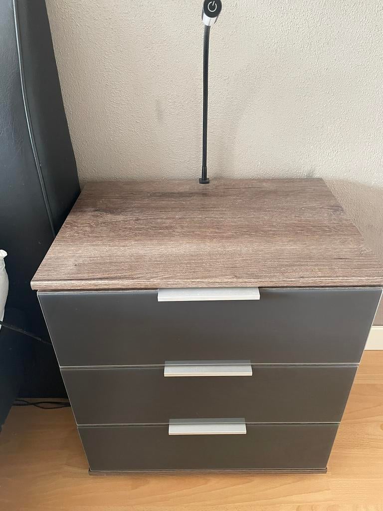 Laden-/nachtkastjes (2) met verlichting, Huis en Inrichting, Kasten | Ladekasten, Zo goed als nieuw, Minder dan 100 cm, 50 tot 100 cm