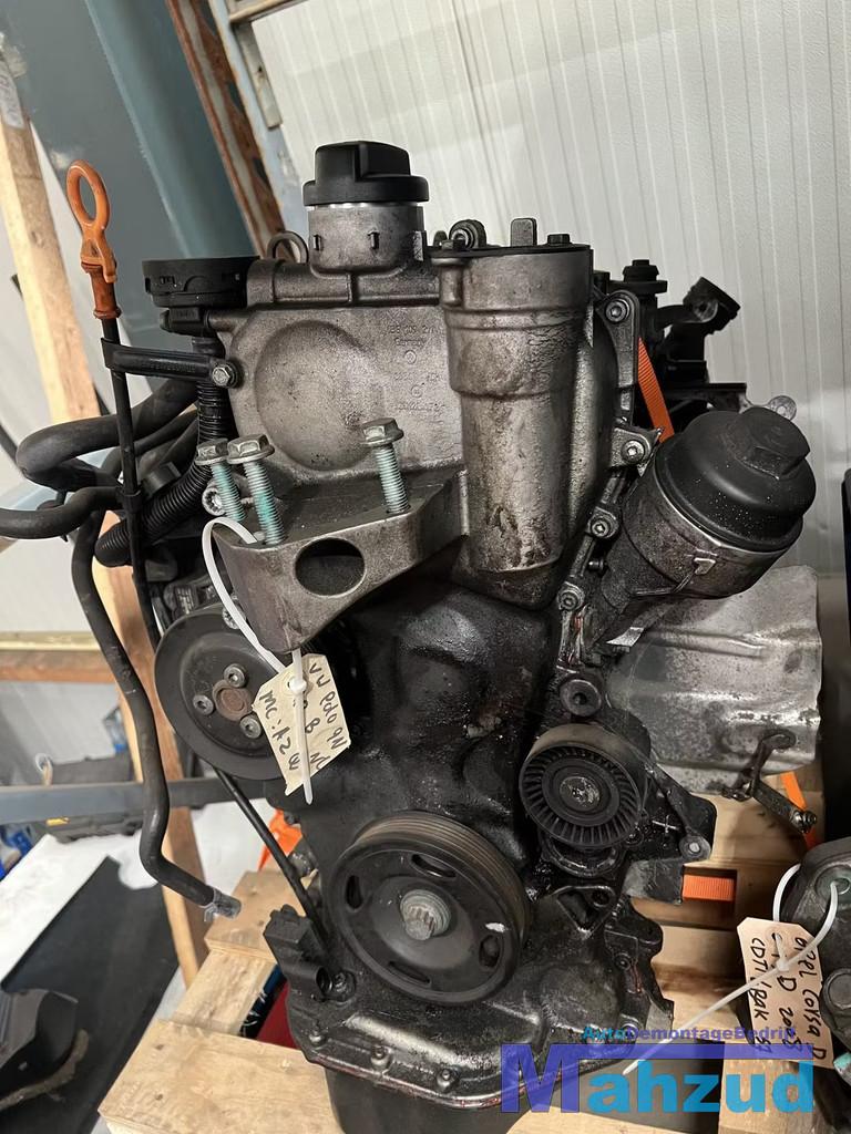 VW POLO 9N 1.2 Motorblok motor AZQ, Auto-onderdelen, Motor en Toebehoren, Gebruikt, Volkswagen, Volkswagen AG, Berliner Ring 2
38440  Wolfsburg, DE
