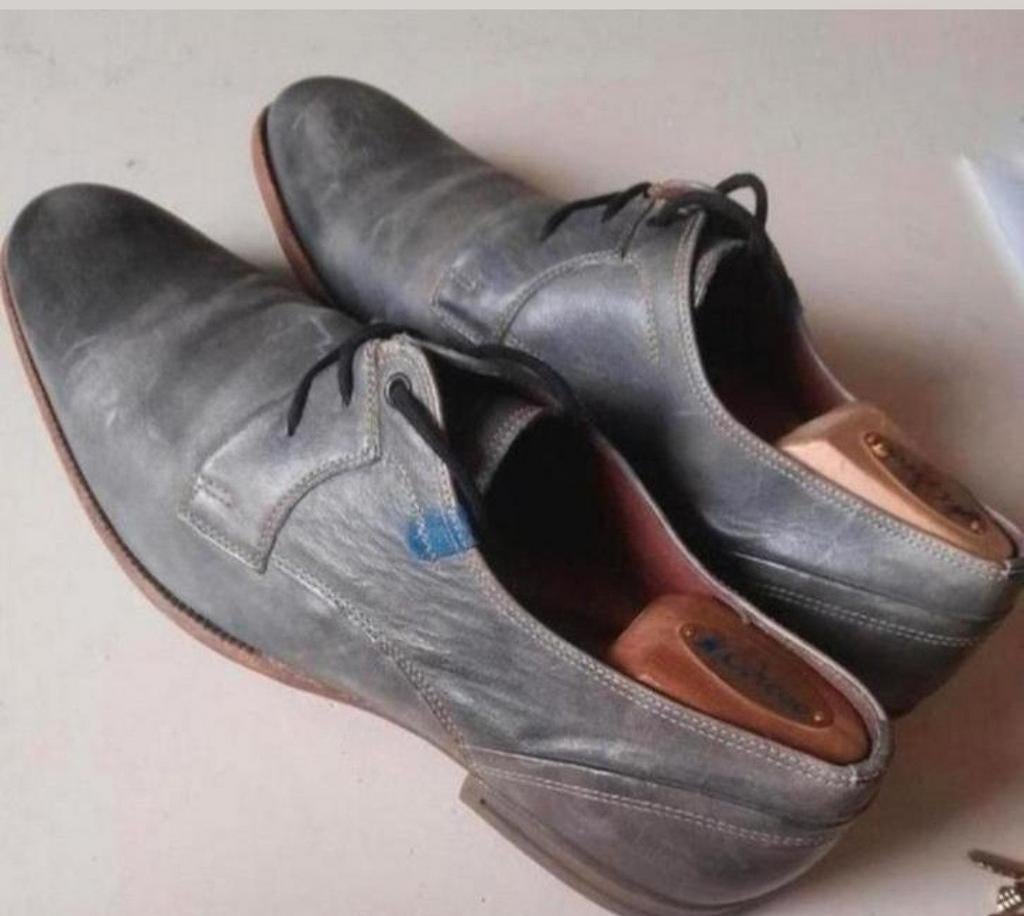 Van bommel  43 1/2, Ophalen of Verzenden, Zo goed als nieuw, Overige kleuren