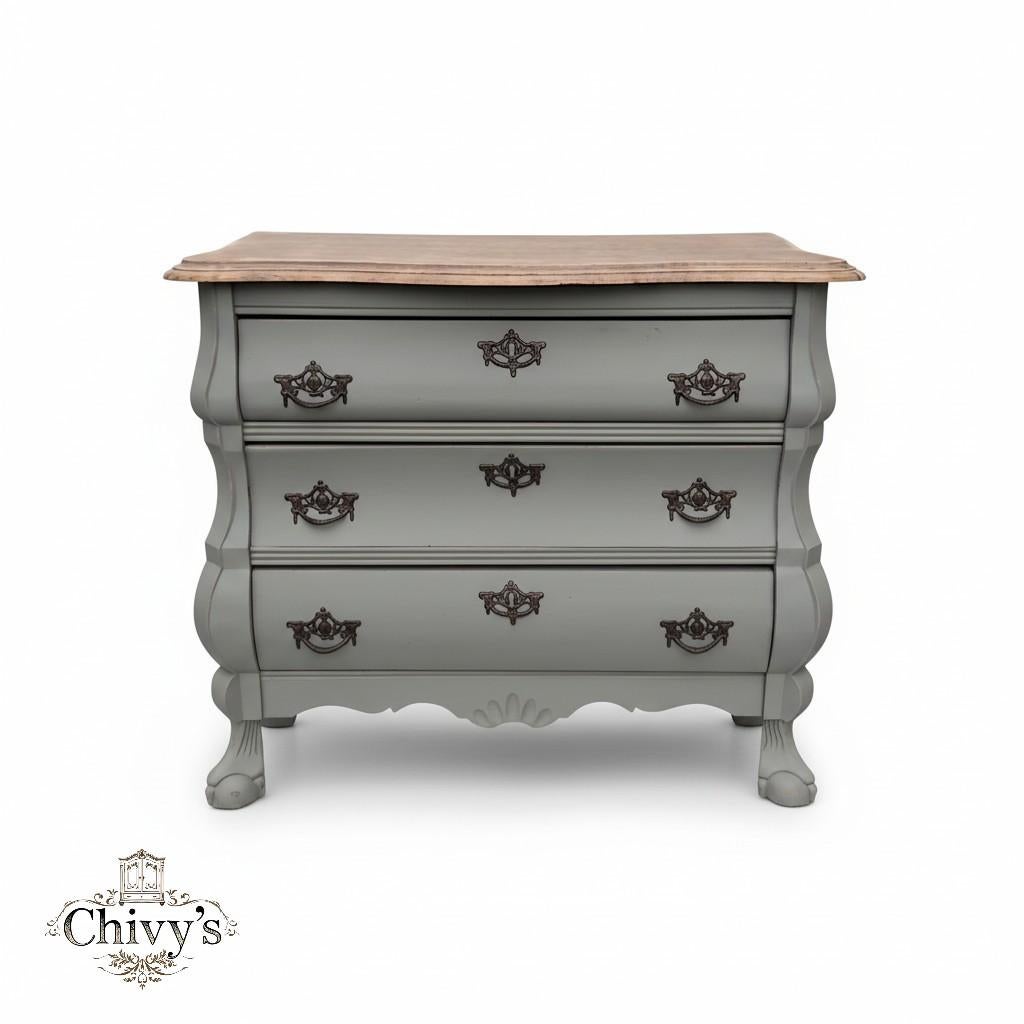 Landelijk buikkastje in een warme groene tint, Huis en Inrichting, Zo goed als nieuw, 3 of 4 laden, Shabby chic, Minder dan 100 cm