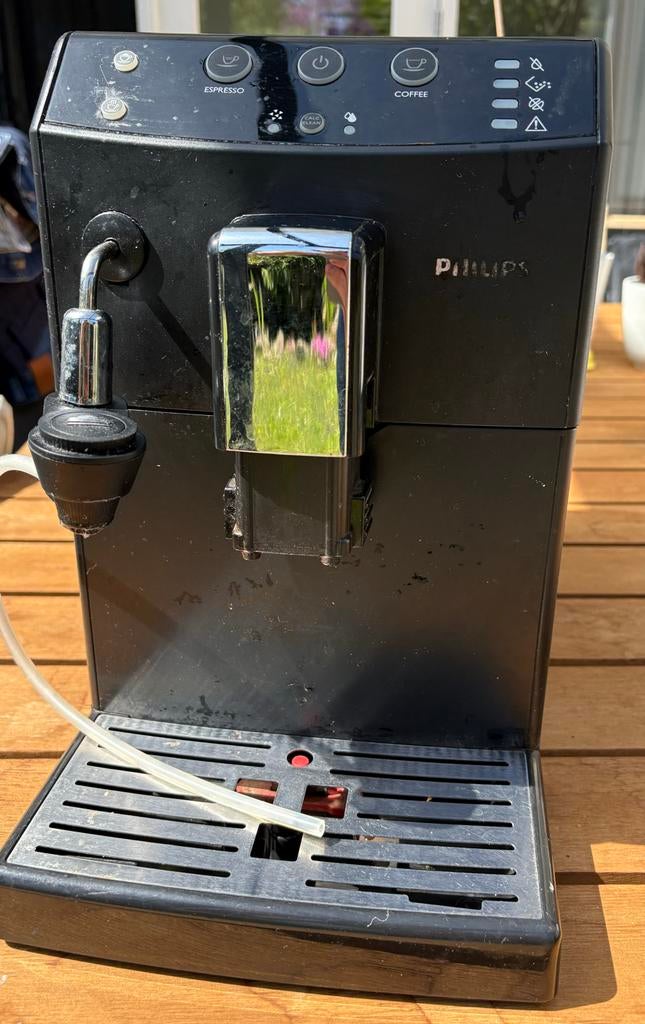 Philips 3000 HD8824 Volautomaat - Melkstomer defect, Witgoed en Apparatuur, Koffiezetapparaten, Stoompijpje, Gebruikt, 10 kopjes of meer