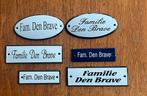 Naambordjes set fam. Den Brave zwaar geëmailleerd. Nieuw., Ophalen of Verzenden, Nieuw