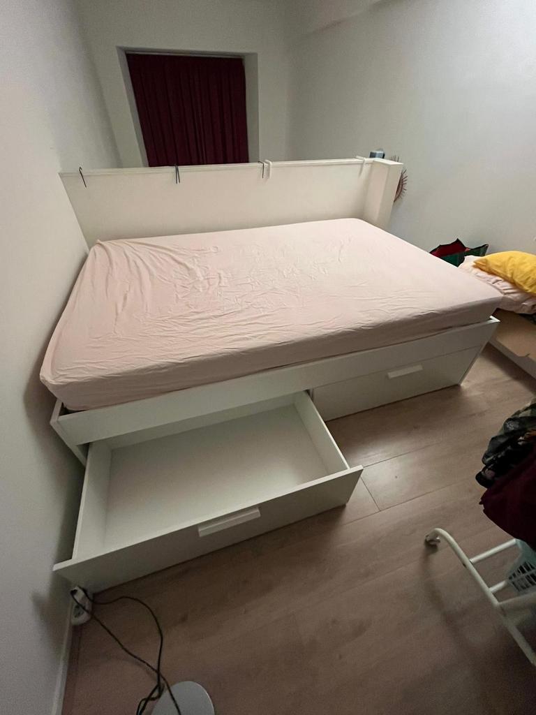 Ikea bed 140x200 met opbergruimte en matras, Ophalen, Gebruikt, Eenpersoons, Wit