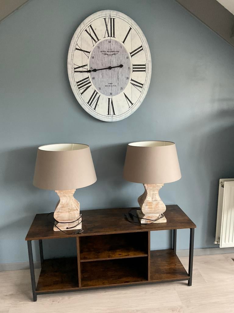 Twee schemerlampen met houten voet, 50 tot 75 cm, Zo goed als nieuw, Hout, Modern rustiek