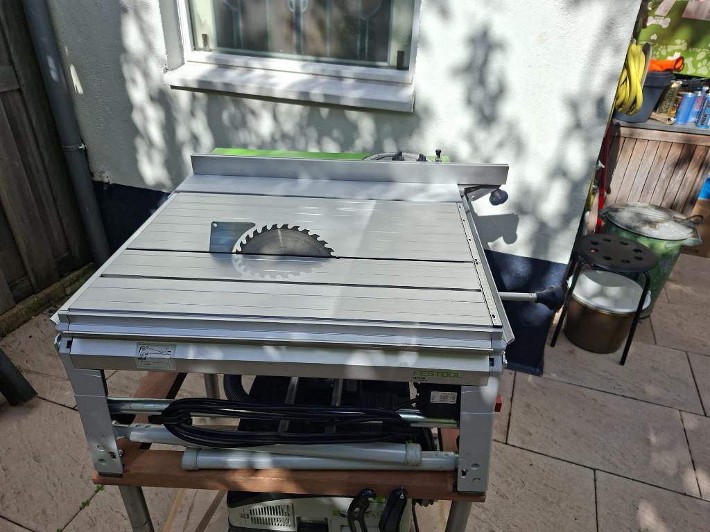Festool CS70 Tafelcirkelzaag, Ophalen, Cirkelzaag, Zo goed als nieuw, 30 tot 70 mm