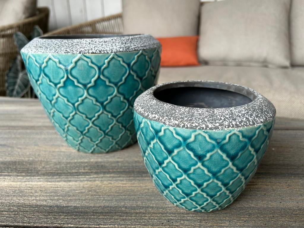 Setje van twee mooie bloenpotten blauw patroon grijs, Ophalen, Rond, Binnen, Zo goed als nieuw