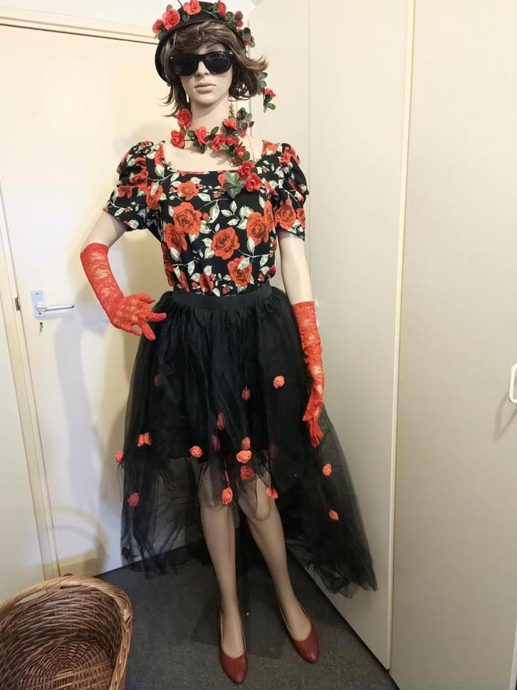 Straattheater/ Moederdag/ Zomercarnaval, Hobby en Vrije tijd, Feestartikelen | Verhuur, Carnaval, Ophalen of Verzenden