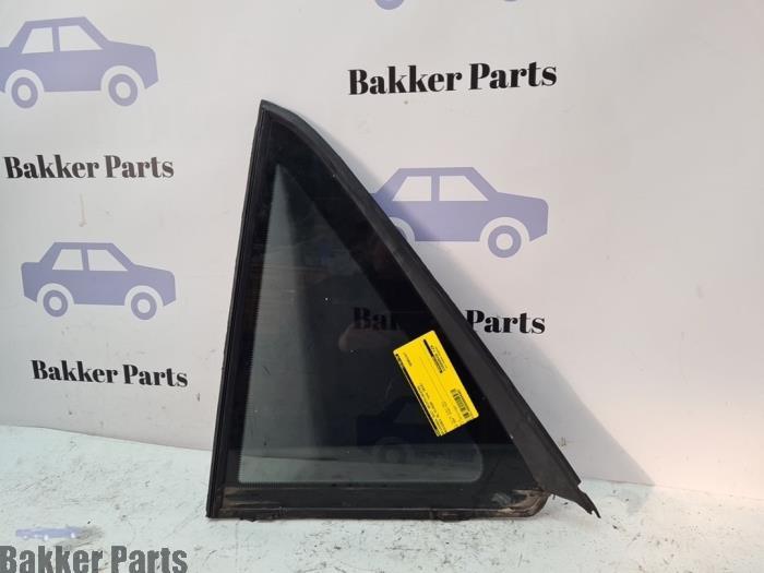 Driehoeks Ruit rechts-achter van een Mercedes ML-Klasse, Auto-onderdelen, Ruiten en Toebehoren, Mercedes-Benz, Gebruikt, 3 maanden garantie