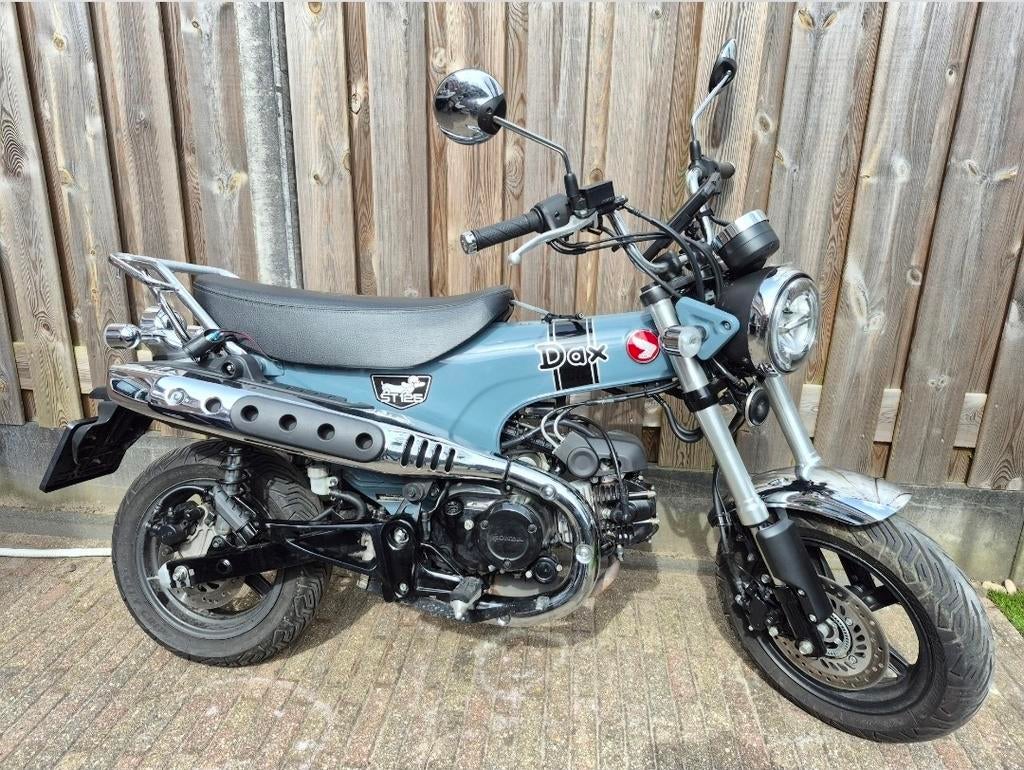 Honda ST125 Dax, Motoren, Motoren | Honda, Particulier, Overig, 11 kW of minder, 1 cilinder, Minimaal motorrijbewijs A1, ABS, LED Verlichting
