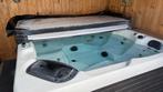 Luxe jacuzzi met warmtepomp en zandfilter – direct genieten!, Ophalen, Gebruikt, Minder dan 80 cm, Vierkant