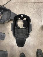 Gilera runner radiateur binnen kapdelen 50cc 125cc 180cc, Motoren, Tuning en Styling, Ophalen of Verzenden