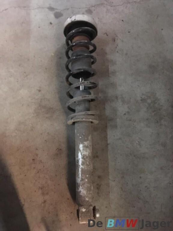 Veerpoot L.R Achter BMW E60 33526766605 met bruine veercode, Gebruikt, Ophalen of Verzenden, BMW, BMW