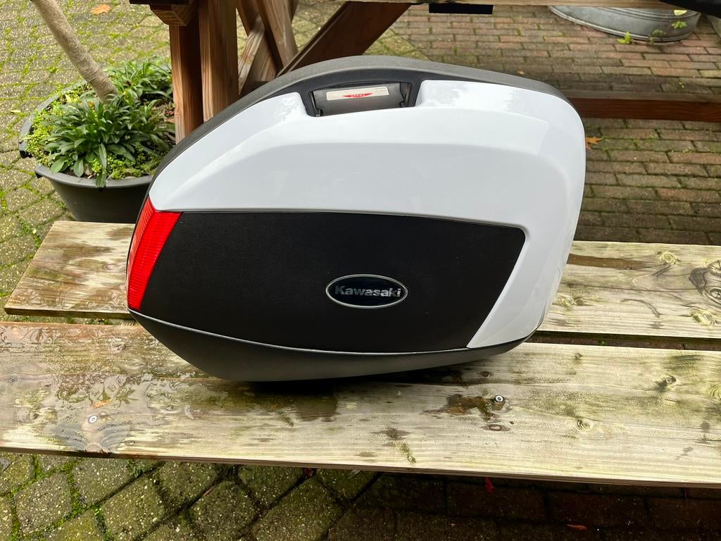 GEZOCHT!!!   Linker givi v35 koffer., Ophalen of Verzenden, Gebruikt