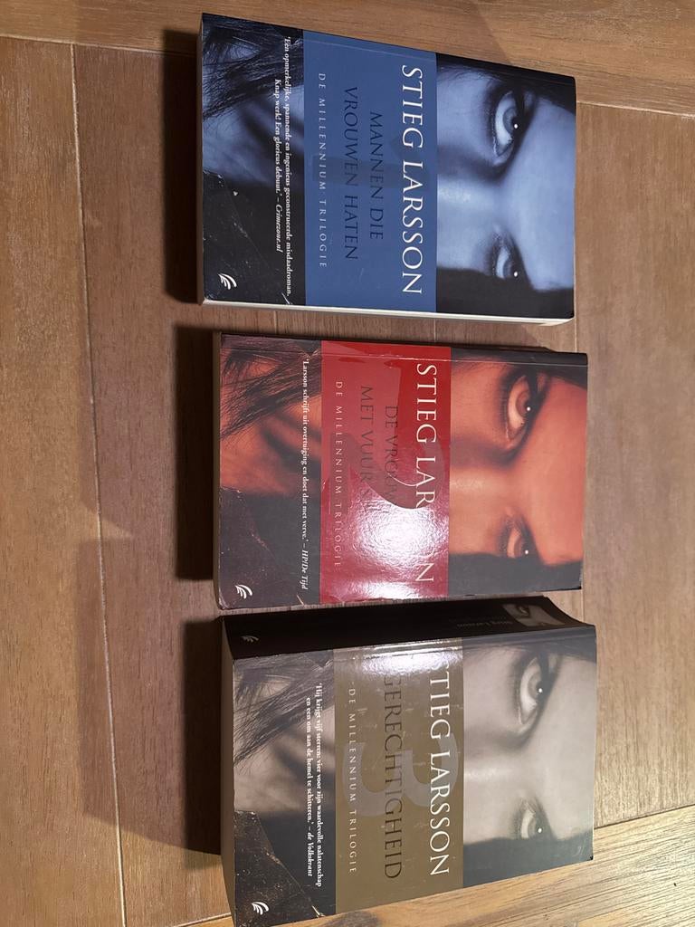 De Millennium Trilogie - Stieg Larsson (3 boeken), Ophalen of Verzenden, Gelezen