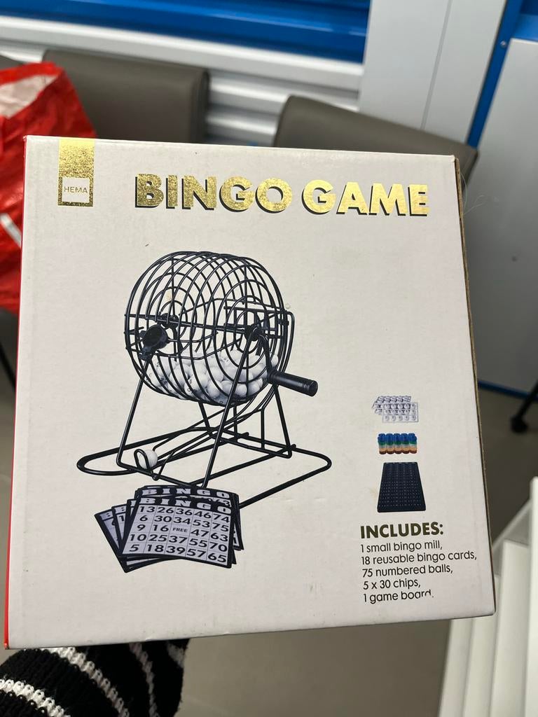Hema Bingospel - Compleet met Bingo Molen en Kaarten, Vijf spelers of meer, Ophalen of Verzenden, Zo goed als nieuw