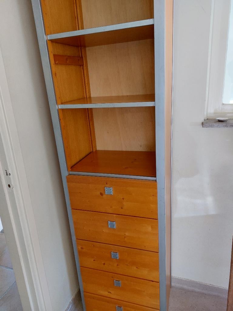 Kast, Ophalen, Gebruikt, 25 tot 50 cm, 200 cm of meer