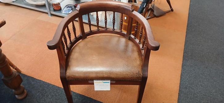 Antieke stoel, Antiek en Kunst, Antiek | Naaimachines, Ophalen