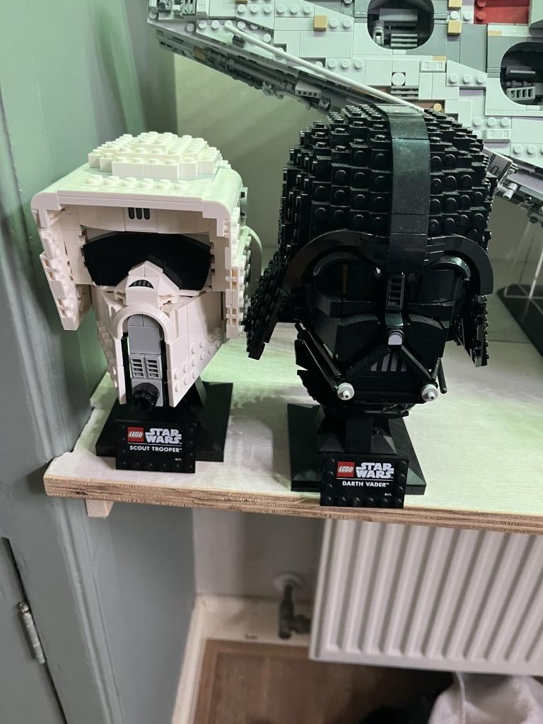 Scout trooper + Darth vader lego helm 75305/75304(IN ELKAAR), Ophalen of Verzenden, Zo goed als nieuw, Complete set, Lego
