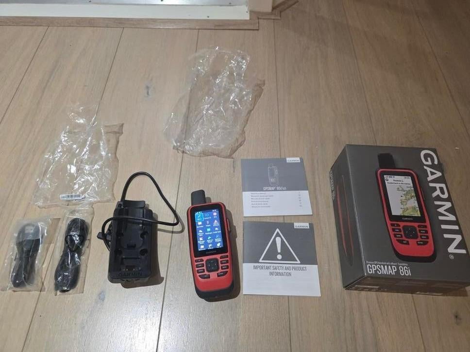 Garmin GPSMAP 86i Handheld GPS met InReach-technologie, Watersport en Boten, Ophalen of Verzenden, Zo goed als nieuw, Gps of Kompas