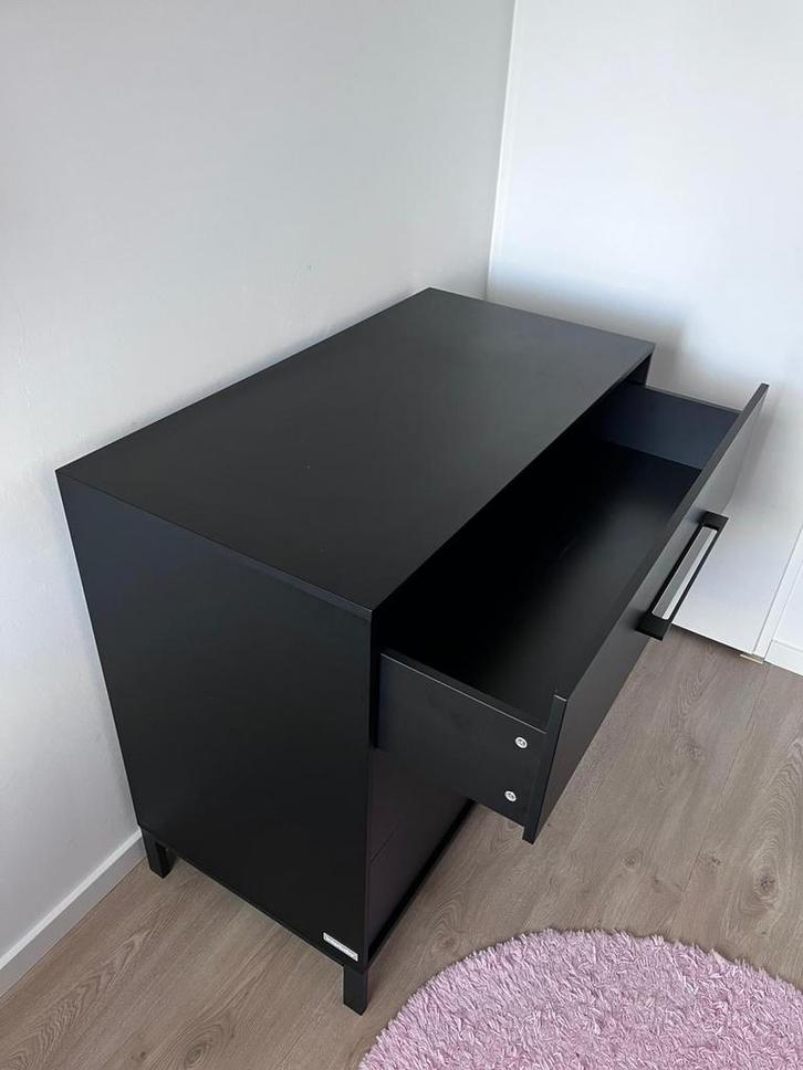 Interbaby babykamer set: commode, kledingkast, ledikant, Kinderen en Baby's, Kinderkamer | Commodes en Kasten, Zo goed als nieuw