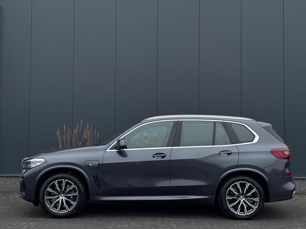 BMW X5 xDrive45e M PACK PANO NAVI CAMERA LED LEDER SPORTVELG, Automaat, Gebruikt, X5, Hybride Elektrisch/Benzine