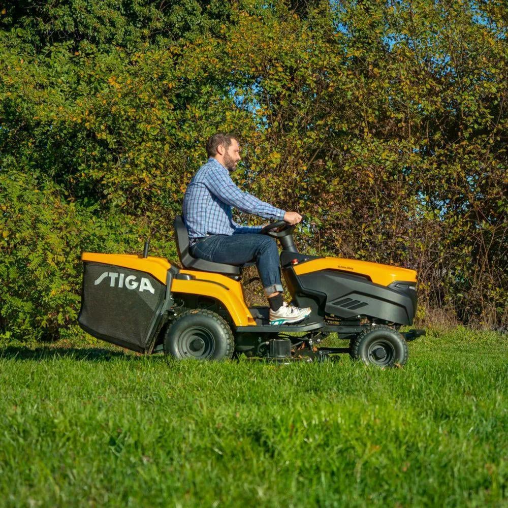 Stiga ESTATE 384e accu zitmaaier, Tuin en Terras, Zitmaaiers, Lange Dreef 11, Nieuw, Ophalen of Verzenden, Opvangbak