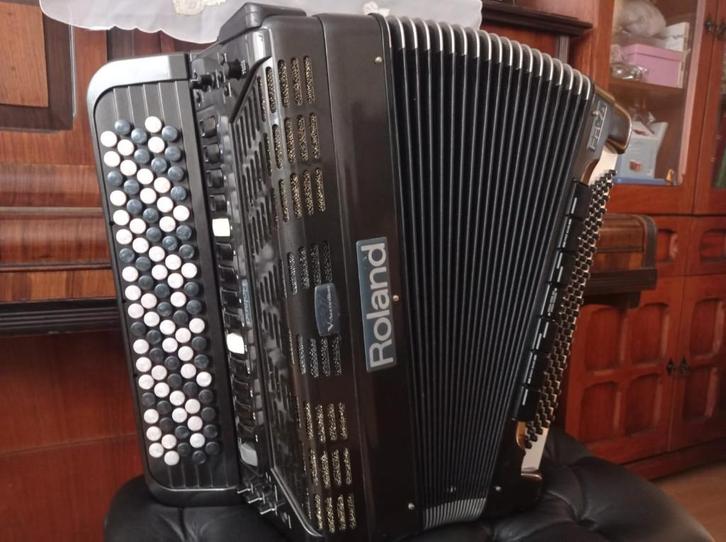 Knopaccordeon, Roland FR 7B accordeon, Muziek en Instrumenten, Accordeons, Zo goed als nieuw, Knopaccordeon, 120-bas, Overige merken