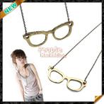 *NIEUW* vintage ketting met brilletje, bronskleur., Sieraden, Tassen en Uiterlijk, Ophalen of Verzenden, Nieuw, Overige materialen