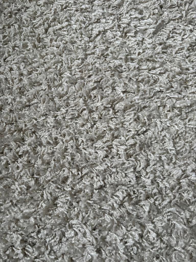Grijze vloerkleedje 140x70 cm voor maar 10 euro, Huis en Inrichting, Ophalen of Verzenden, Zo goed als nieuw, Rechthoekig, 50 tot 100 cm