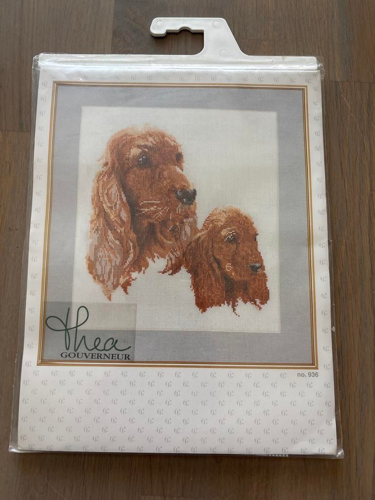Thea Gouverneur  borduurpakket Eva en Roosje (Honden), Ophalen of Verzenden, Nieuw, Borduurpakket