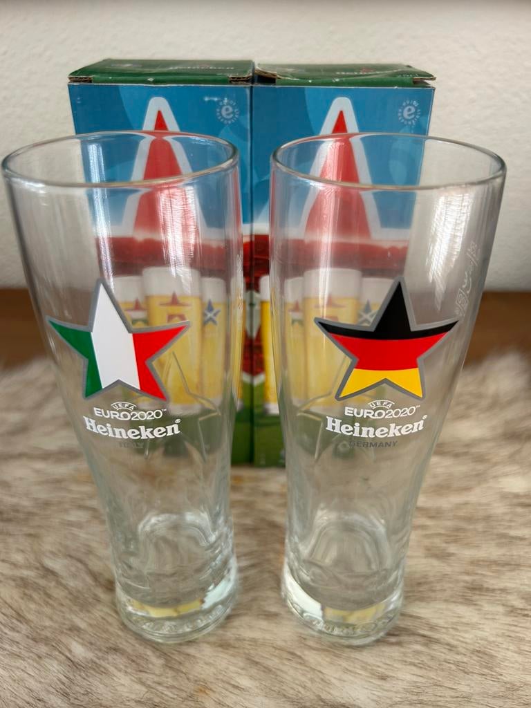 NIEUW 2 Heineken bierglazen EK bier glas Italië Duitsland, Verzamelen, Ophalen of Verzenden, Nieuw, Bierglas