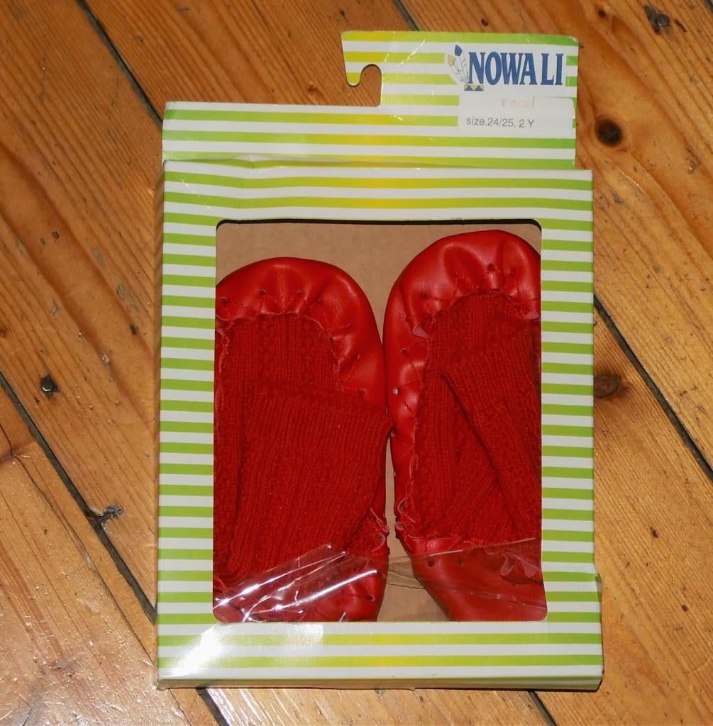 Nieuwe Nowali slofjes/sokjes maat 24 -25, Slofjes, Jongetje of Meisje, Nieuw, Ophalen of Verzenden