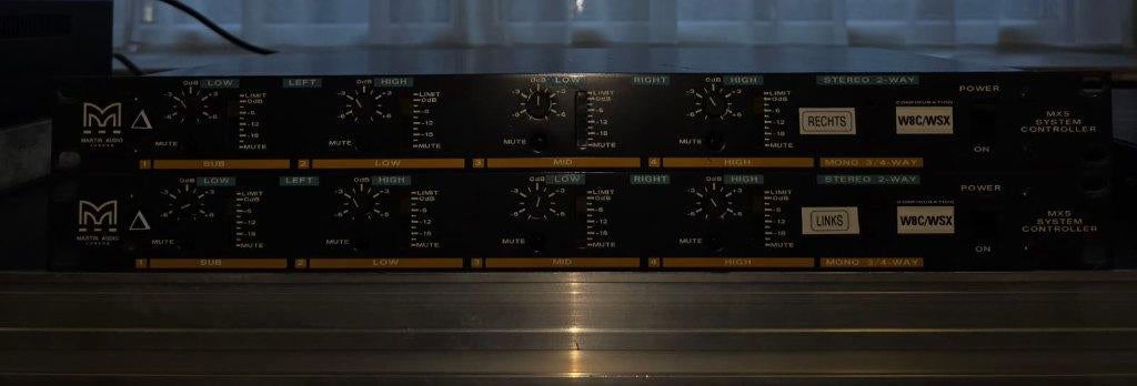 Martin Audio MX5 system controller, Audio, Tv en Foto, Luidsprekers, Gebruikt, Front, Rear of Stereo speakers, 120 watt of meer