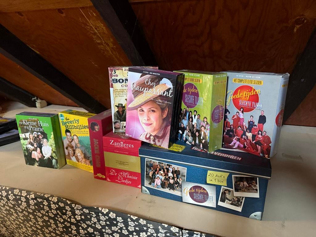 Diverse DVD Boxsets: Goede Tijden Slechte Tijden, etc., Gebruikt, Alle leeftijden, Boxset, Drama