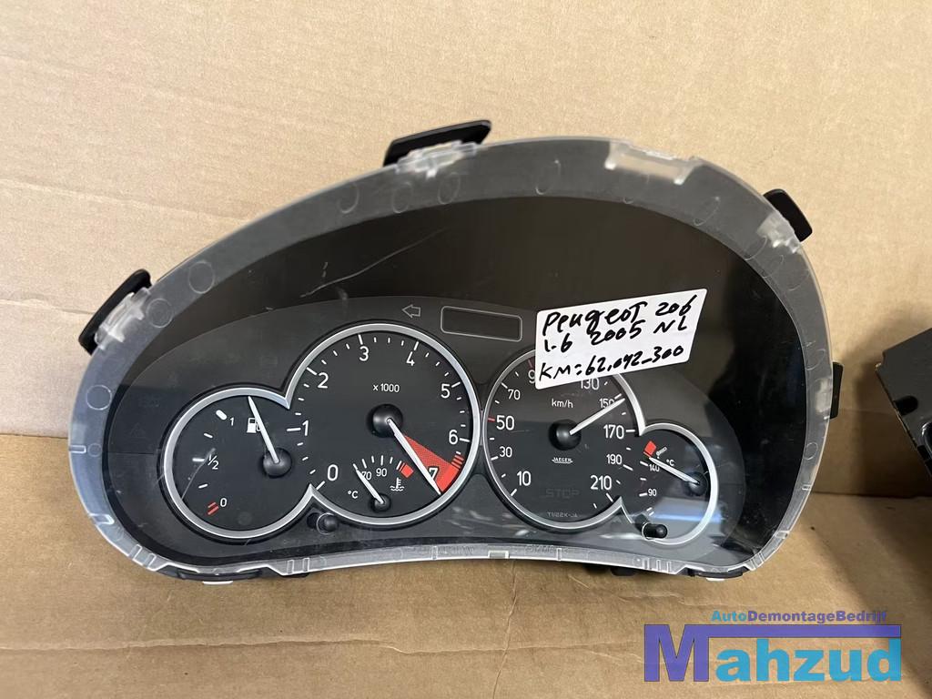 PEUGEOT 206 1.4 KM kilometer teller 1999-2009, Taurusavenue 1
2132 LS  Hoofddorp, NL, Gebruikt, Contact.group@renault.com, Stellantis N.V.