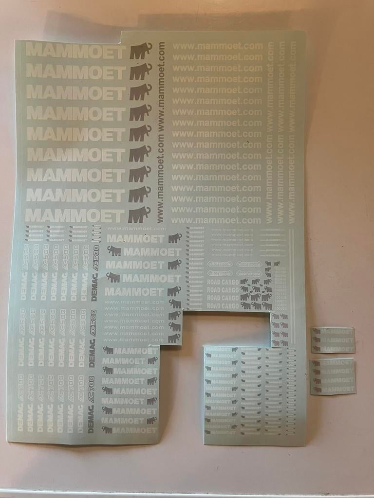 1:50 decals mammoet en Demag A/C 700 A/C 500, Verzenden, Zo goed als nieuw, Hijskraan, Tractor of Landbouw, Wsi