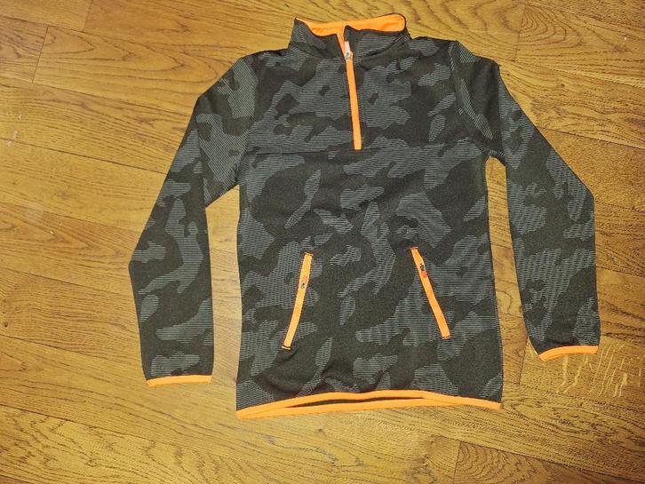 Sport vest / trui maat 146/152, Kinderen en Baby's, Kinderkleding | Maat 146, Zo goed als nieuw, Jongen, Sport- of Zwemkleding