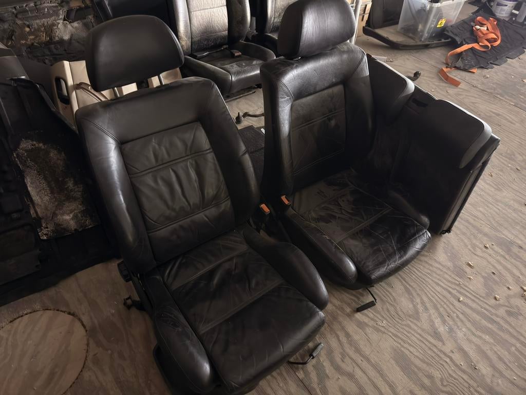 Lederen stoelen set Golf 3 (Golf 4, ibiza, polo), Ophalen, Gebruikt